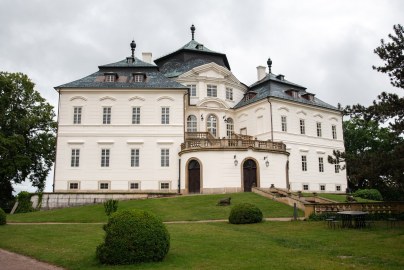 Zámek Karlova Koruna, Chlumec nad Cidlinou, Čechy